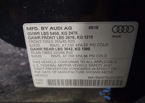 2018 Audi Q5 2.0T Premium/2.0T Tech Premium z USA, uszkodzony, nr VIN WA1BNAFY5J2210607